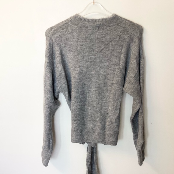 NWT WAYF Belted / Tie Hem Wool Blend Sweater - Gray - M - Picture 4 of 6